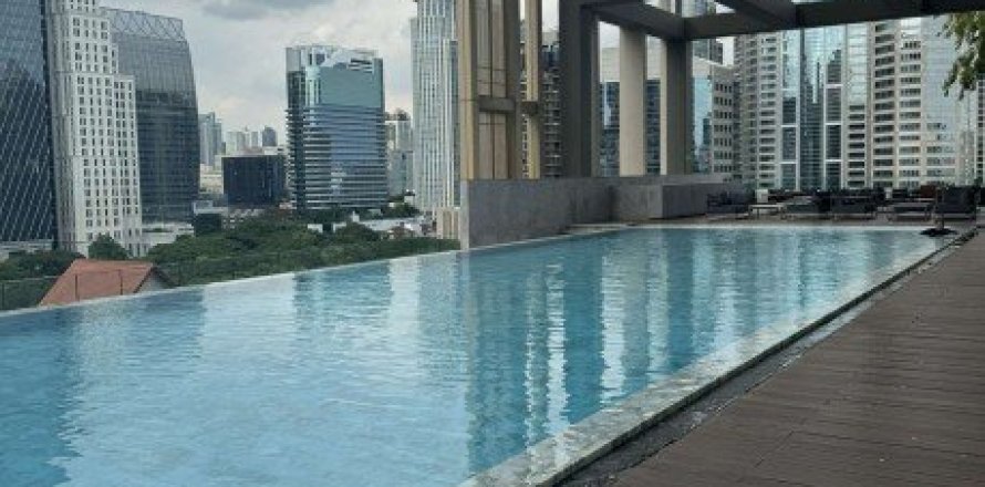 Studio Apartment in Bangkok, Thailand No. 97271