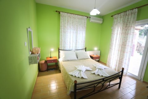 160m² House in Corfu, Greece No. 108456 12