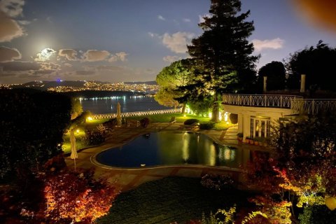 5 bedrooms Villa in Khanh Hoa, Vietnam No. 15850 9