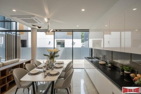 4 chambres House à Bangkok, Thailand No. 96167 18