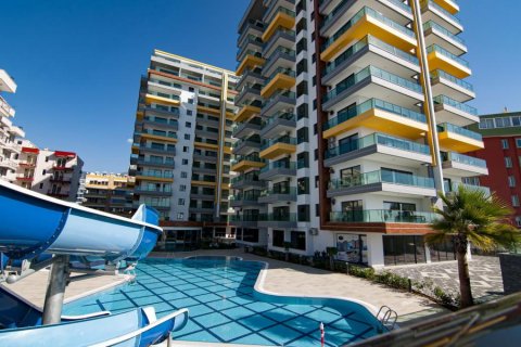 3 rooms Apartment in Mahmutlar, Turkey No. 21670