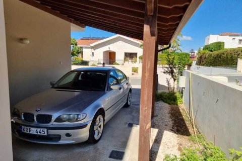 4 bedrooms House in Tala, Cyprus No. 39718 9