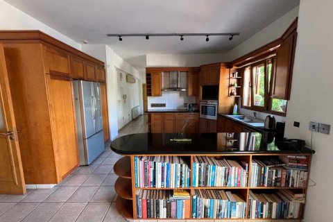 5 dormitorios House en Strovolos, Cyprus No. 28924 3