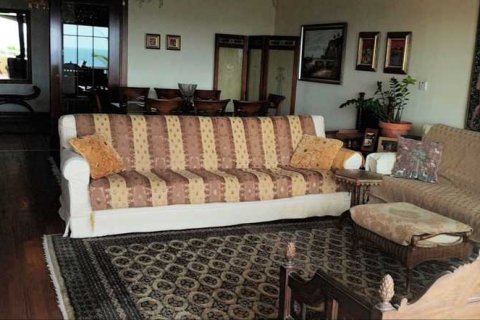 Квартира с 4 спальнями в Агиос Тихонас, Кипр №81814 6