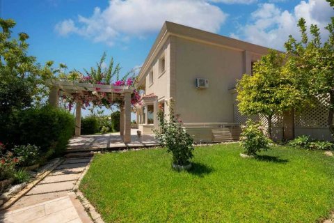 5 bedrooms Villa in Agios Tychonas, Cyprus No. 76253 4