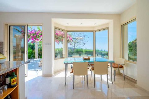 5 bedrooms Villa in Agios Tychonas, Cyprus No. 76253 14