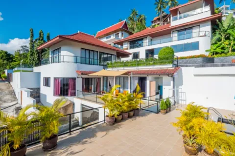 4 bedrooms Villa in Ko Samui, Thailand No. 3038 1