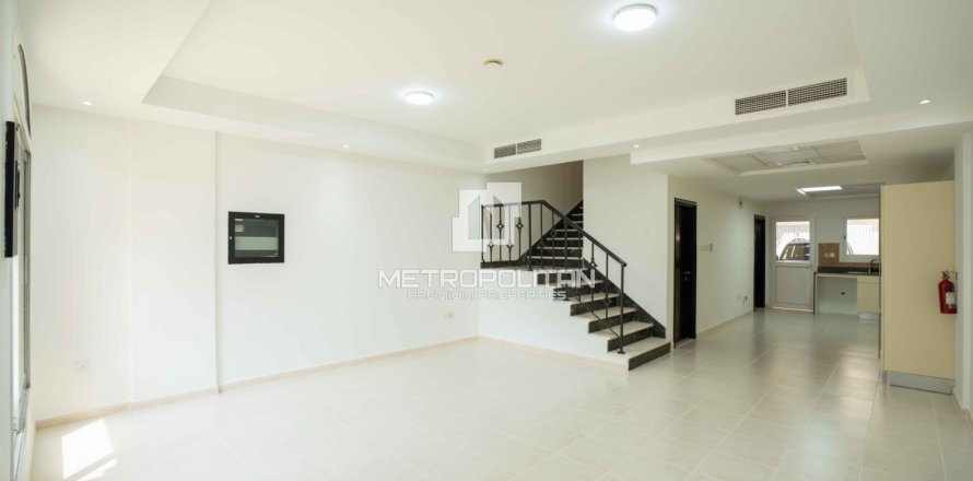 3 chambres Townhouse à Phu Dong, Vietnam No. 94032