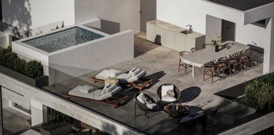 3 bedrooms Penthouse in Larnaca, Cyprus No. 44977