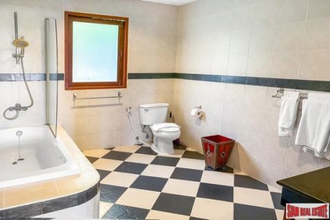 Вилла с 6 спальнями в Ката, Таиланд №96674 17