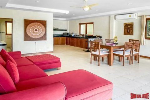 Вилла с 6 спальнями в Ката, Таиланд №96674 9