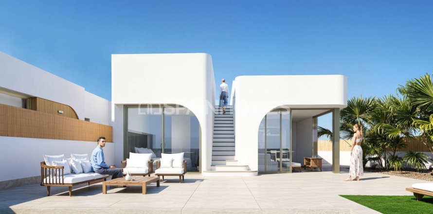 3 bedrooms Villa in Los Alcazares, Spain No. 112875