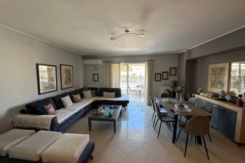 3 bedrooms Apartment in Athens, Greece No. 122232 2