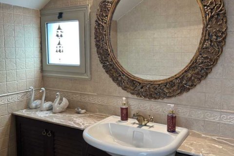 4 bedrooms House in Germasogeia, Cyprus No. 78907 8