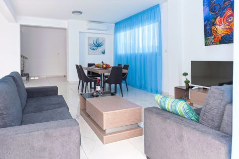 3 bedrooms Villa in Ayia Napa, Cyprus No. 70253 2