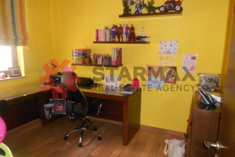 4 chambres House à Aradippou, Cyprus No. 82682 10