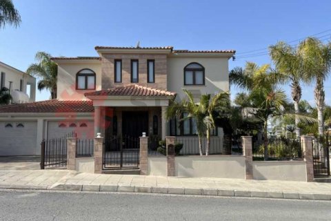 4 chambres House à Aradippou, Cyprus No. 82682 2