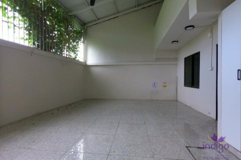 640m² Commercial property in Chiang Mai, Thailand No. 97829 16