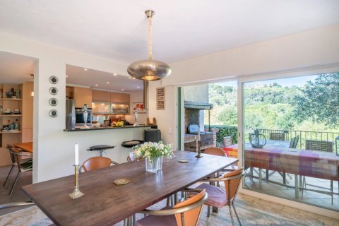 4 bedrooms Villa in Mougins, France No. 100305 7