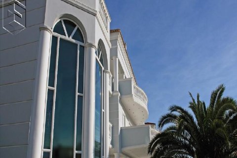 8 bedrooms Villa in Voula, Greece No. 59128 3