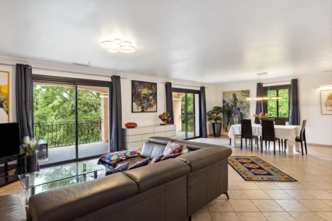 4 bedrooms House in La Motte, France No. 100257 4