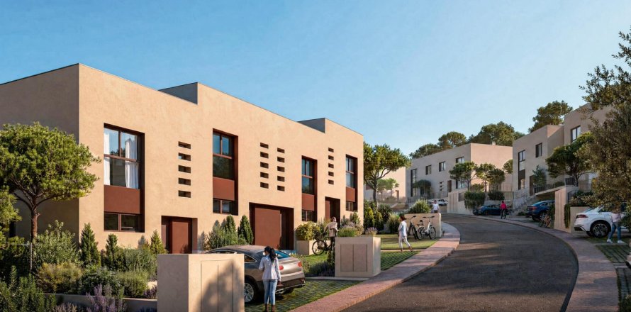 4 bedrooms Duplex in Begur, Spain No. 127101