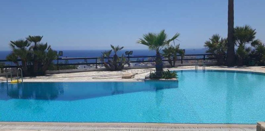 6 dormitorios House en Agios Tychonas, Cyprus No. 101066