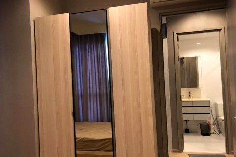 Кондоминиум  с 2 спальнями в Бангкок, Таиланд №95627 3