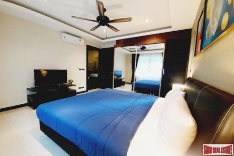 4 bedrooms Villa in Pattaya, Thailand No. 96590 5