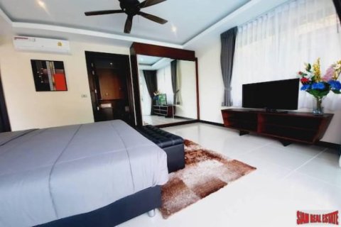 4 bedrooms Villa in Pattaya, Thailand No. 96590 19