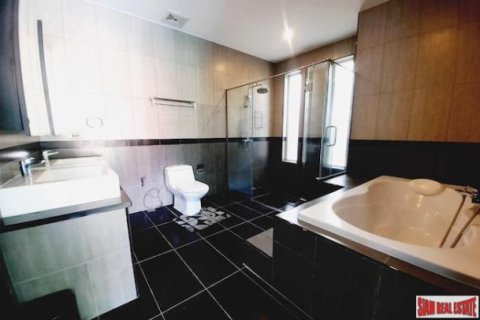 4 bedrooms Villa in Pattaya, Thailand No. 96590 22