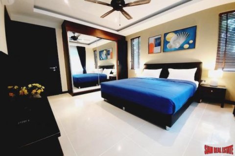 4 bedrooms Villa in Pattaya, Thailand No. 96590 6