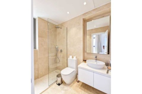 3 bedrooms Apartment in Paphos, Cyprus No. 104137 10