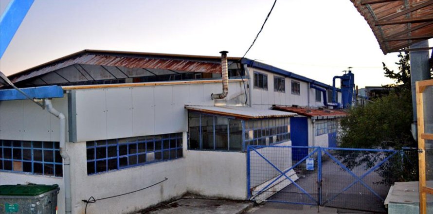 2850m² Commercial property in Acharnes, Greece No. 59448