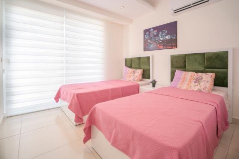 3 bedrooms Penthouse in Tri Phuong, Vietnam No. 13129 12