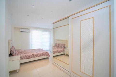 3 bedrooms Penthouse in Tri Phuong, Vietnam No. 13129 21